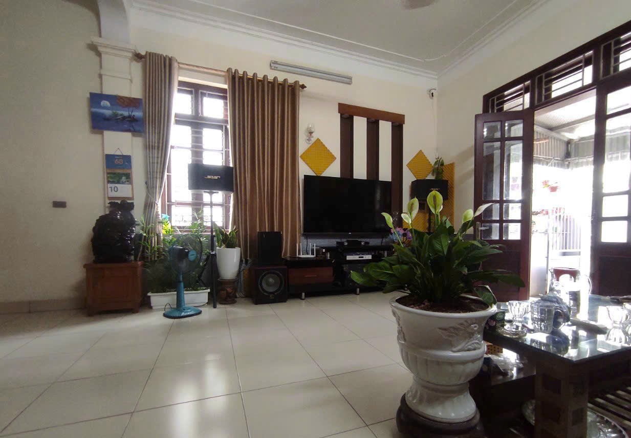 BÁN ĐẤT TẶNG NHÀ 3 TẦNG, VỀ Ở NGAY TẠI NGUYÊN KHÊ, ĐÔGN ANH, HÀ NỘI