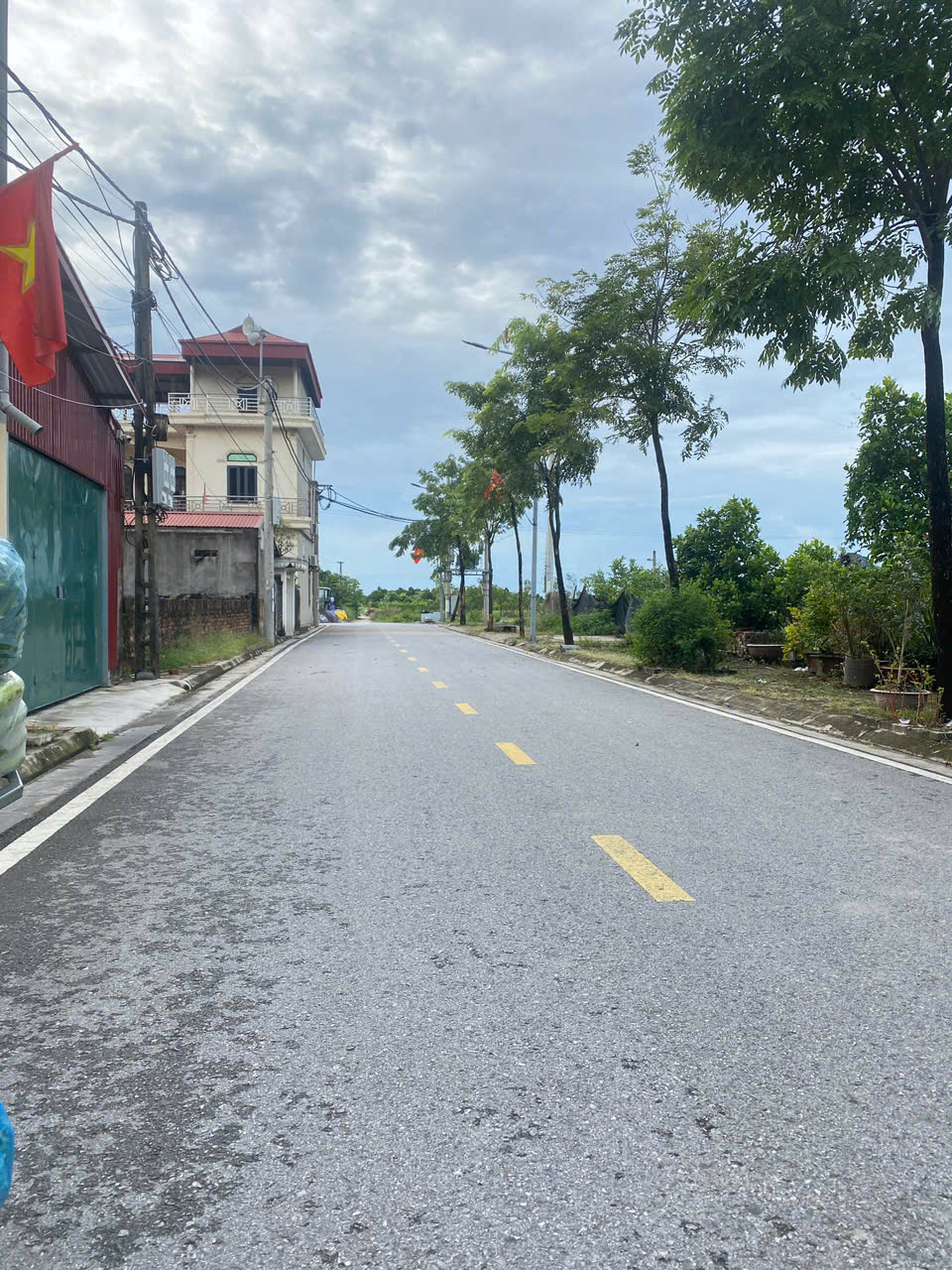 BÁN GẤP LÔ ĐẤT 106M2, MT 7,43M, NỞ HẬU ĐẸP. GẦN BÌA LÀNG TẠI TIÊN DƯƠNG, ĐÔNG ANH