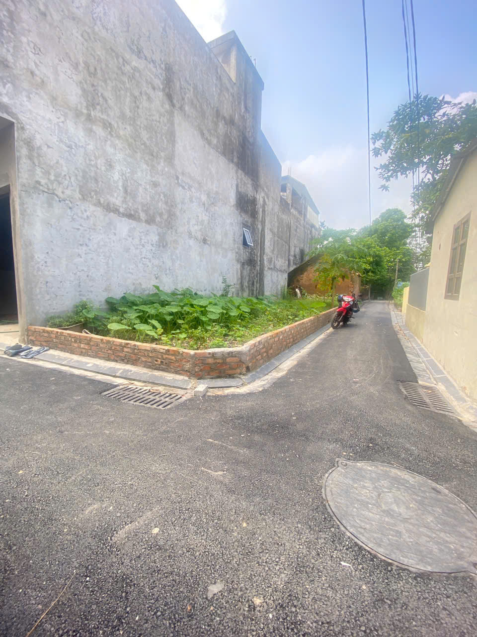 BÁN NHANH 54M ĐẤT LƯƠNG QUY, XUÂN NỘN, ĐÔNG ANH. LÔ GÓC 2 MẶT TIỀN. THÔNG Ô TÔ