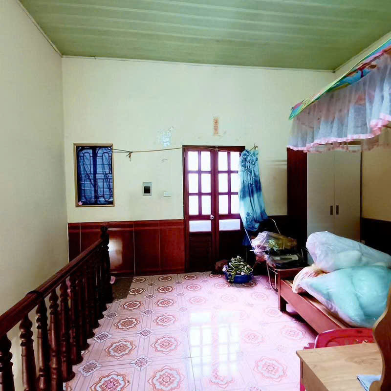 BÁN ĐẤT TẶNG NHÀ THỊ TRẤN ĐÔNG ANH. CĂN GÓC, ĐƯỜNG Ô TÔ TRÁNH. TRƯỜNG-TRẠM-CHỢ BAO QUANH