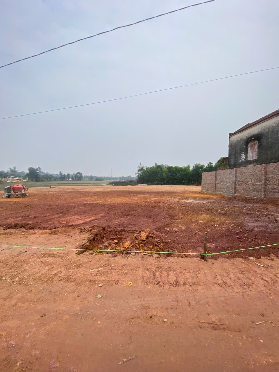 PHÚC XUÂN- TRUNG GIÃ- HÀ NỘI | 400m2, mt ~15m. Thế đất cao, nền đất chắc. Giá hơn 2 tỷ.