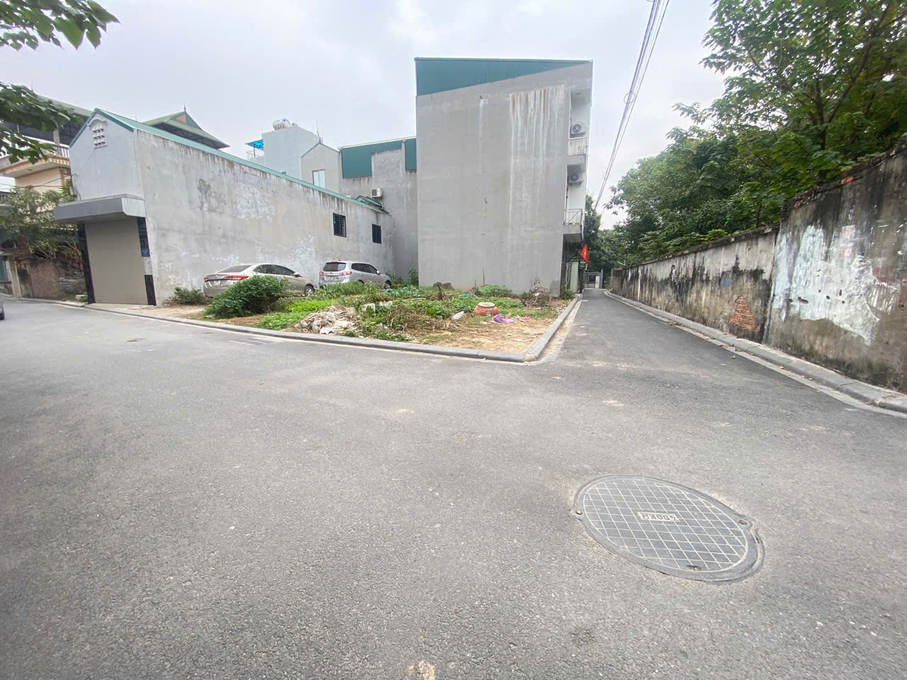 SIÊU PHẨM LÔ GÓC, 2 THOÁNG, Ô TÔ TRÁNH. GIÁ CẮT LỖ SÂU