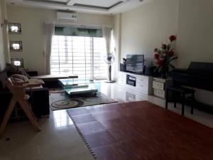 Cần bán gấp nhà ở khu đô thị Văn Phú