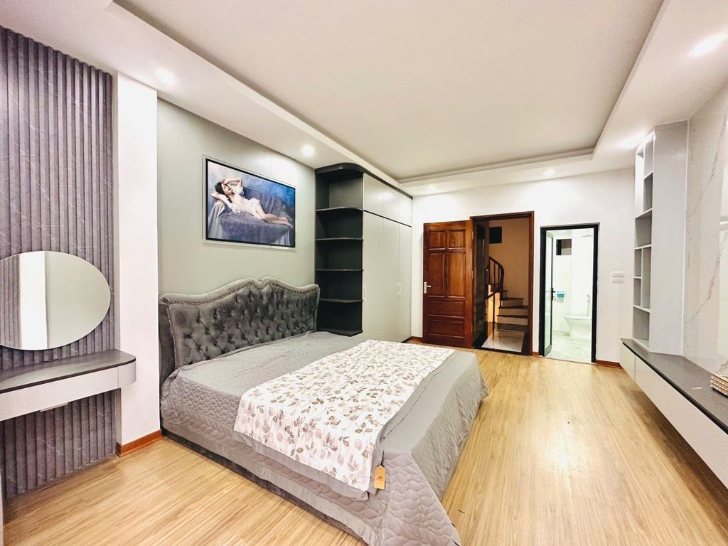 HƠN 9 TỶ CÓ NHÀ 40 M2 6 TẦNG MỚI THANG MÁY -  GẦN HỒ VĂN CHƯƠNG - FULL NỘI THẤT
