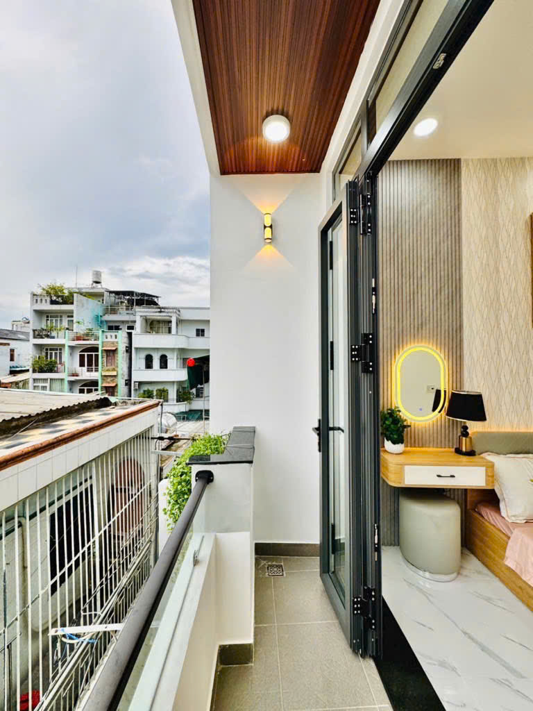 SIÊU PHẨM SÁT MẶT TIỀN - BÙI ĐÌNH TUÝ - 30m2 - 3 TẦNG (4PN)