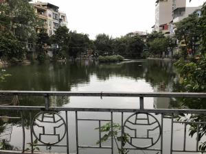 Bán nhà đầu ngõ 144 Quan Nhân, 75m2 14.8 tỷ