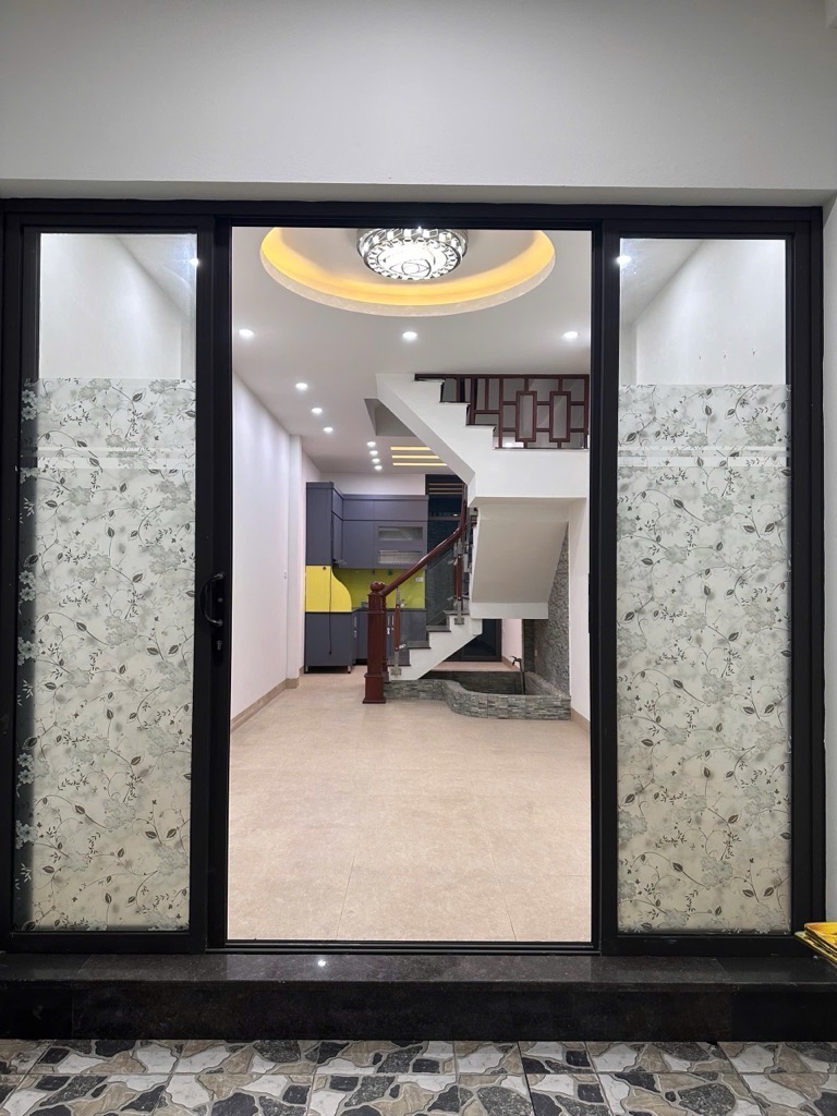 Bán nhà Ngọc Thụy, ô tô tải đỗ cửa, 50m2 x 4T - 12.6 tỷ