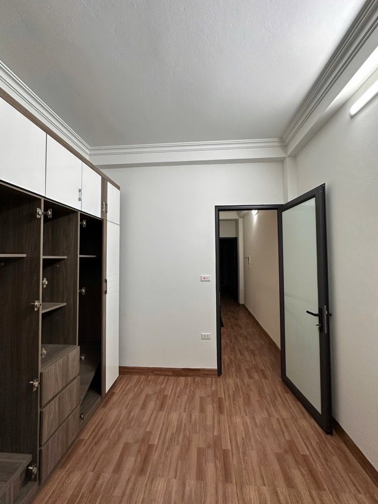 Bán nhà Ngọc Thụy, ô tô tải đỗ cửa, 50m2 x 4T - 12.6 tỷ