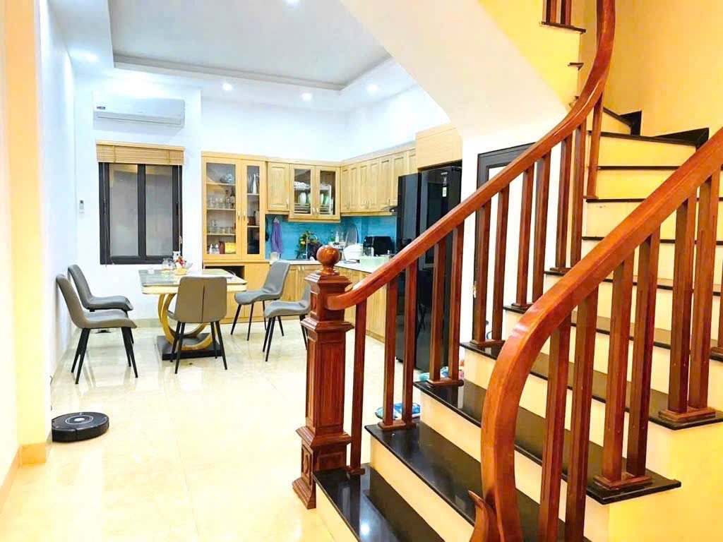 NHÀ ĐẸP ĐỊNH CÔNG – 45M² | MT 4M | 5 TẦNG | NHỈNH 8 TỶ