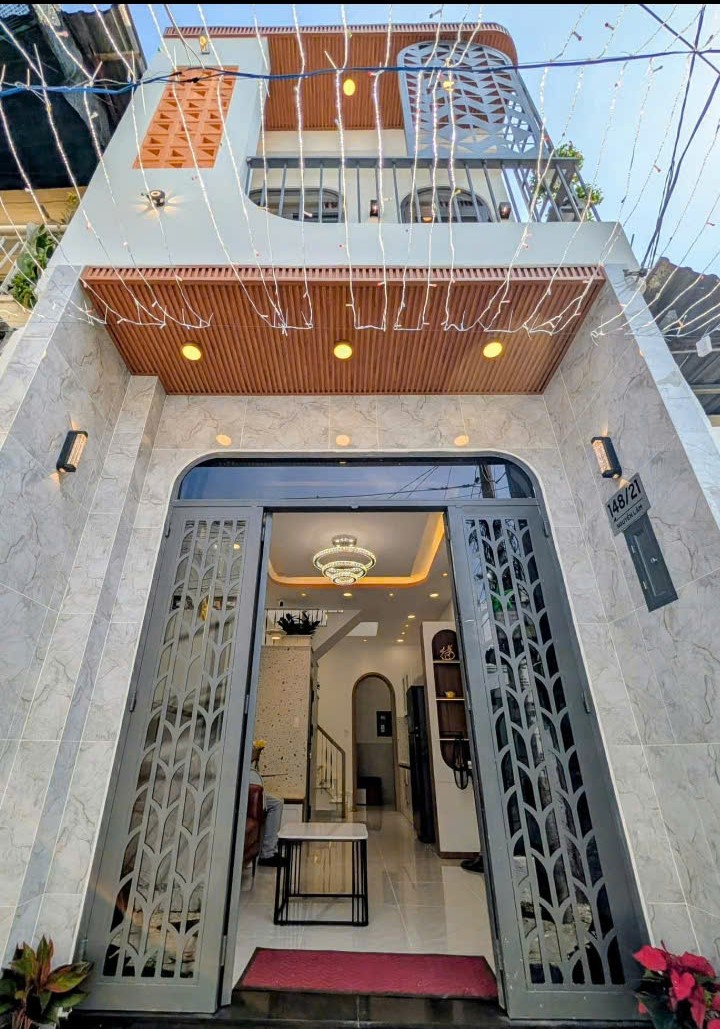 Nhà Bán Hẻm Nguyễn Lâm  Gần Mặt tiền Phan Xích Long, Phú Nhuận