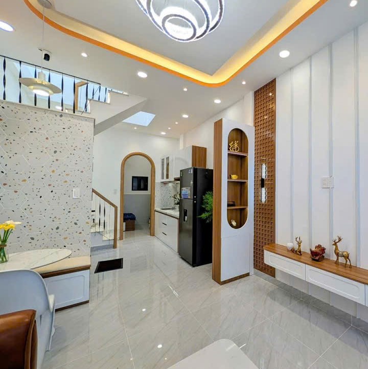 Nhà Bán Hẻm Nguyễn Lâm  Gần Mặt tiền Phan Xích Long, Phú Nhuận