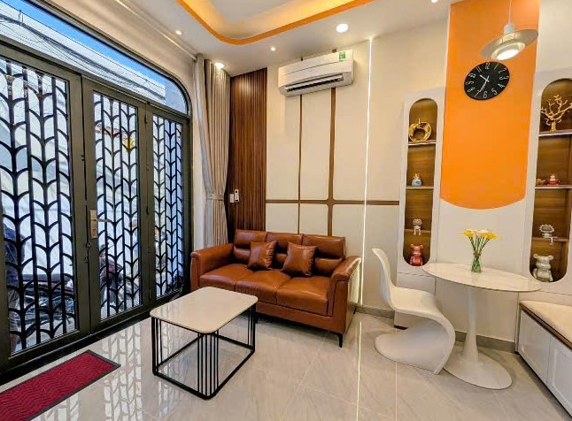 Nhà Bán Hẻm Nguyễn Lâm  Gần Mặt tiền Phan Xích Long, Phú Nhuận