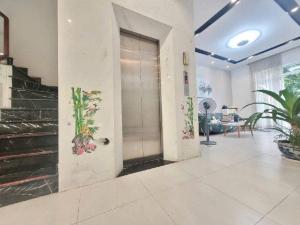 Biệt Thự 3 tầng có thang máy - KDC Gia Hoà, Phước Long B Q9