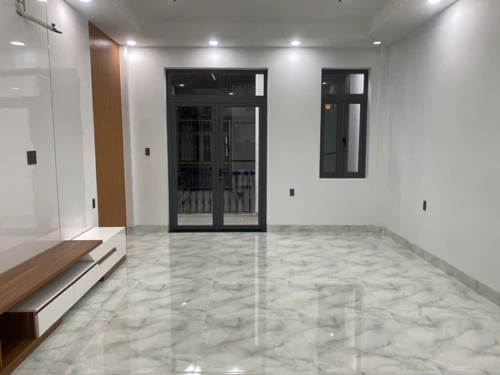 CHỦ CẦN BÁN GẤP NHÀ 4 TẦNG HXH TĂNG NHƠN PHÚ Q9 - 60M2 NHỈNH 6 TỶ - Phượng