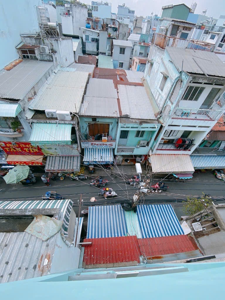 Bán nhà mặt tiền kinh doanh Đoàn Văn Bơ Quận 4
