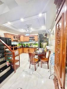 SIÊU PHẨM 5 TẦNG – HẺM XE TẢI LÊ VĂN QUỚI THÔNG MIẾU GÒ XOÀI