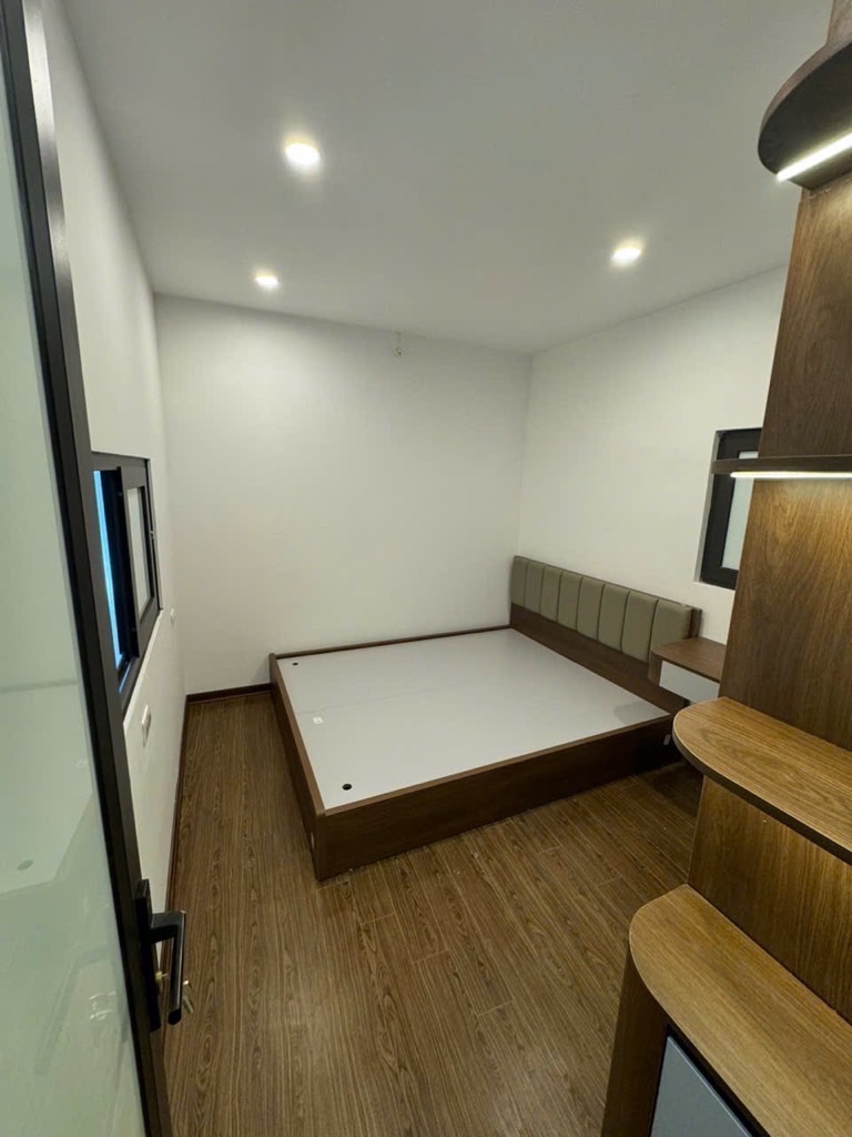 NHÀ ĐẸP ĐỊNH CÔNG - LÔ GÓC -GIÁ TỐT