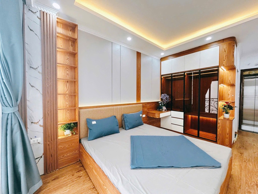 SIÊU PHẨM ĐỊNH CÔNG MỚI TINH - 6 TẦNG THANG MÁY - FULL NỘI THẤT