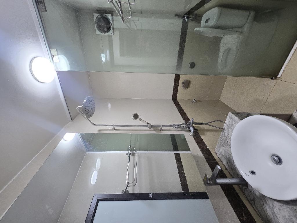 NHÀ ĐẸP ĐỊNH CÔNG - TRUNG TÂM HOÀNG MAI - GẦN PHỐ - GẦN OTO