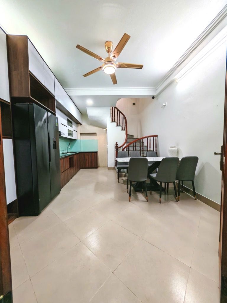 NGUYỄN VĂN TRỖI - THANH XUÂN - 6 TẦNG CÁCH OTO TRÁNH 30M - GIÁ CHỈ 7,35 TỶ