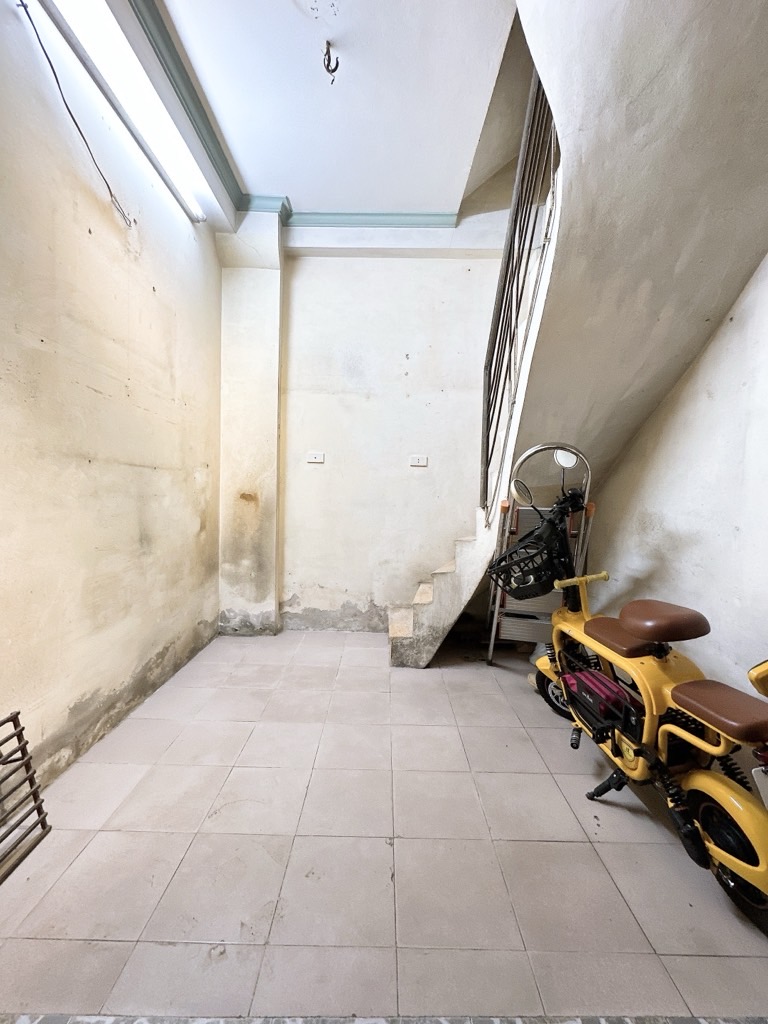 TRUNG TÂM ĐỐNG ĐA - GIÁ CỰC MỀM - NHỈNH 2 TỶ CÓ SỔ RIÊNG