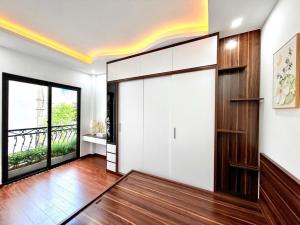 SIÊU PHẨM LINH ĐÀM- NHÀ ĐẸP - Ở LUÔN - FULL NỘI THẤT GIƯỜNG TỦ-CÔNG NĂNG CHUẨN NÉT