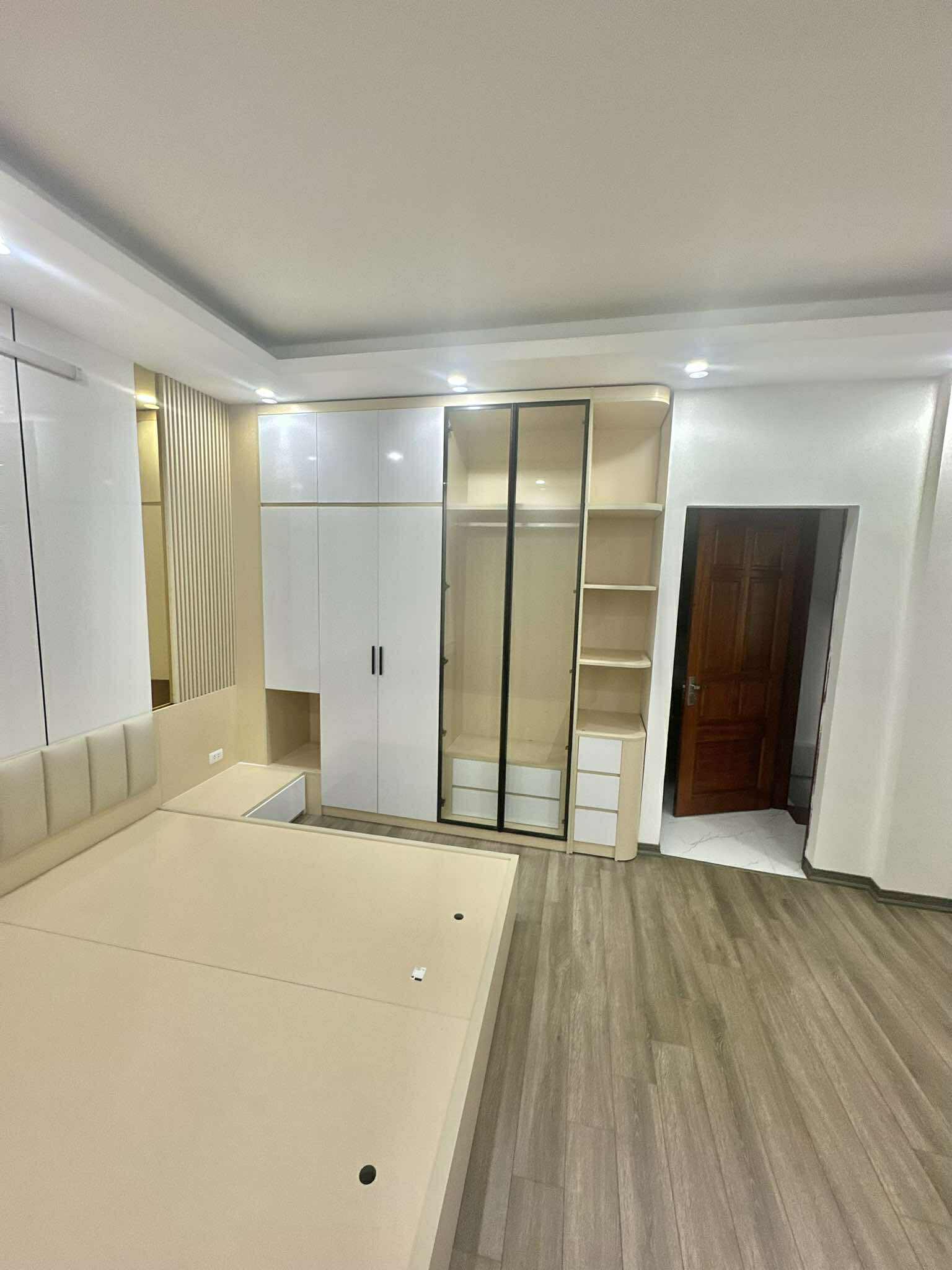 BÁN NHÀ TÂN MAI GIÁ TRÊN 7 TỶ, NHÀ ĐẸP Ở NGAY,