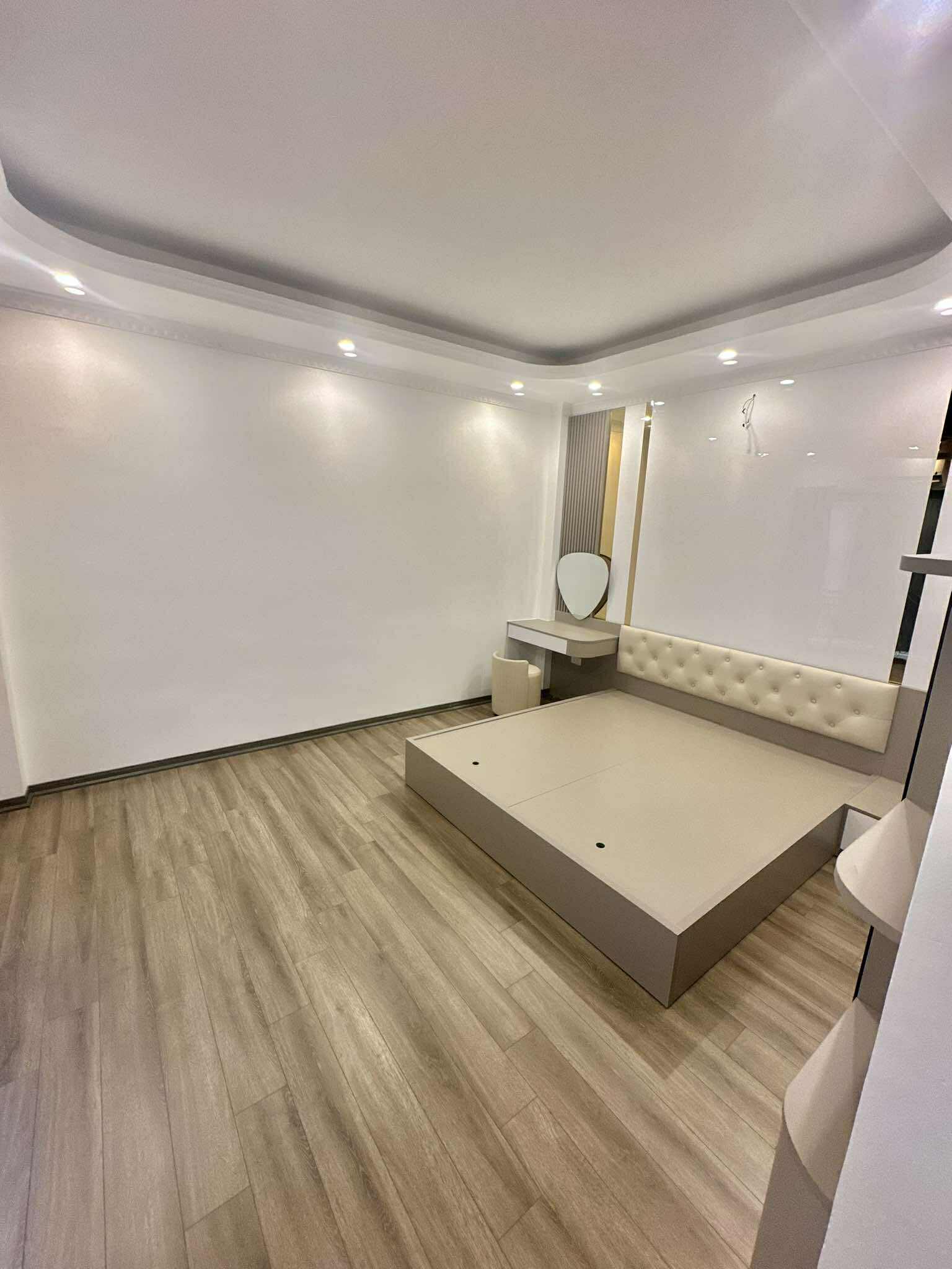 BÁN NHÀ TÂN MAI GIÁ TRÊN 7 TỶ, NHÀ ĐẸP Ở NGAY,
