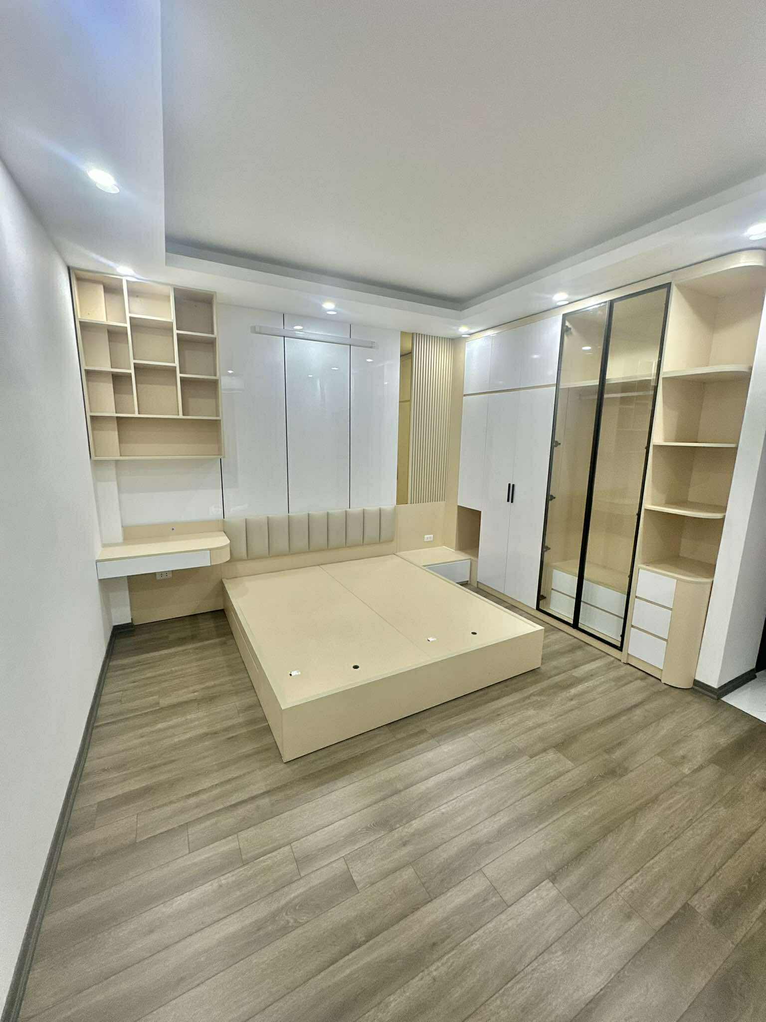 BÁN NHÀ TÂN MAI GIÁ TRÊN 7 TỶ, NHÀ ĐẸP Ở NGAY,