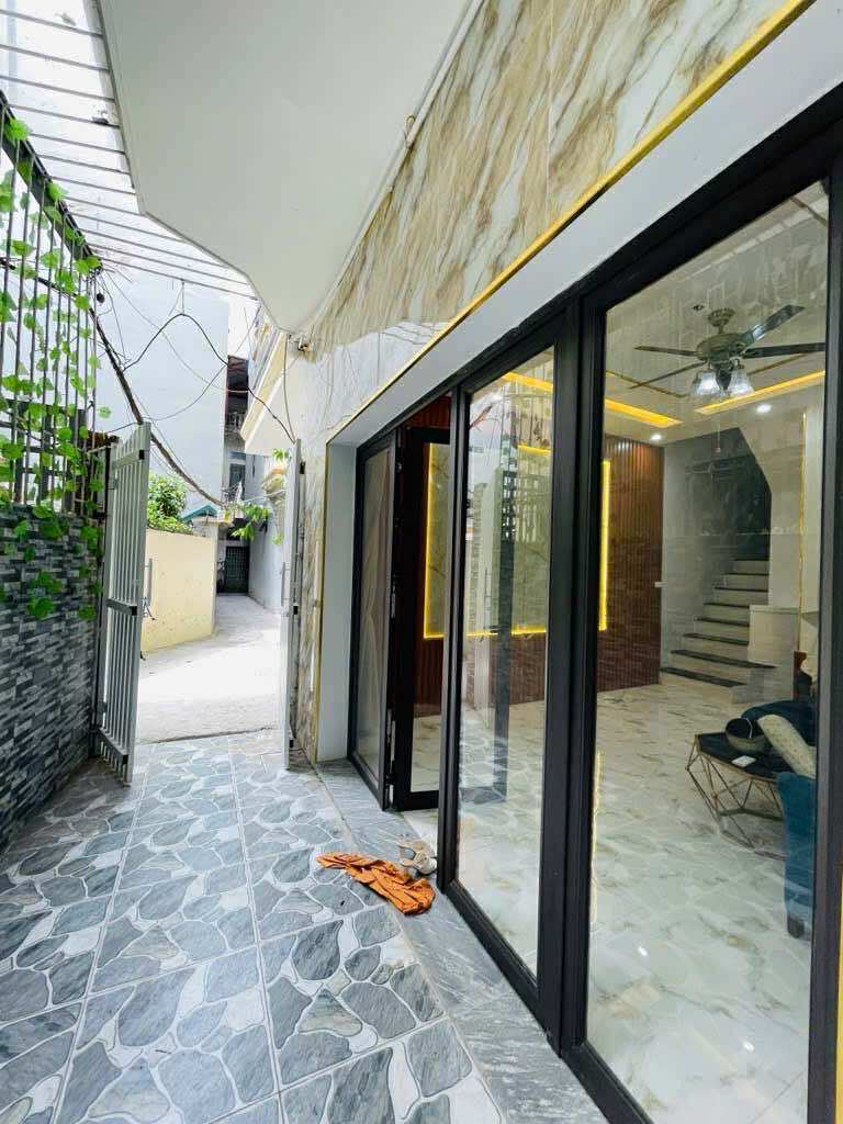 BÁN NHÀ GẦN 8 TỶ - CHỦ XÂY MỚI ĐỂ Ở - KIM NGƯU