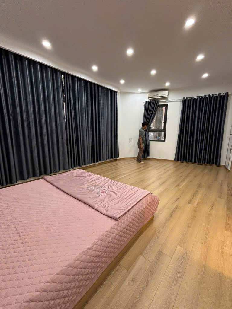 BÁN NHÀ ĐẸP BẠCH MAI- GIÁ TRÊN 8 TỶ -  FULL NỘI THẤT