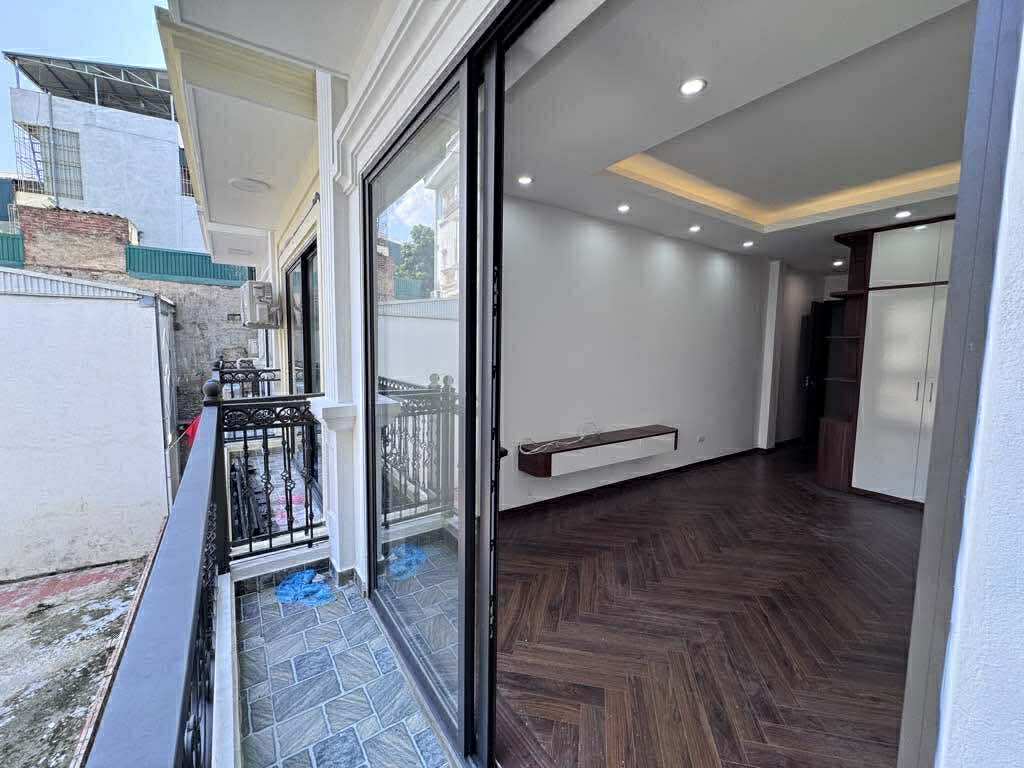 Siêu phẩm hiếm ngõ Trại Cá nhà đẹp – Vị trí vàng – Giá chỉ nhỉnh 11 tỷ