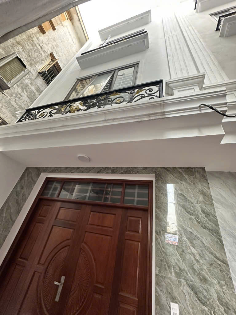 BÁN NHÀ MỚI  LIÊN MẠC, Ô TÔ SÁT NHÀ,  DIỆN TÍCH 35.5M2, GIÁ CHỈ 5.3 TỶ
