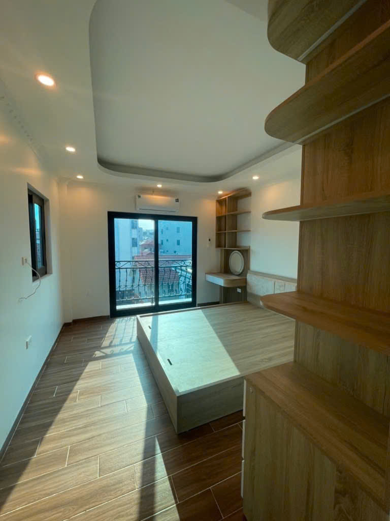 BÁN NHÀ CẦU DIỄN, GẦN Ô TÔ, DIỆN TÍCH 35M2, CHỈ 7.4 TỶ