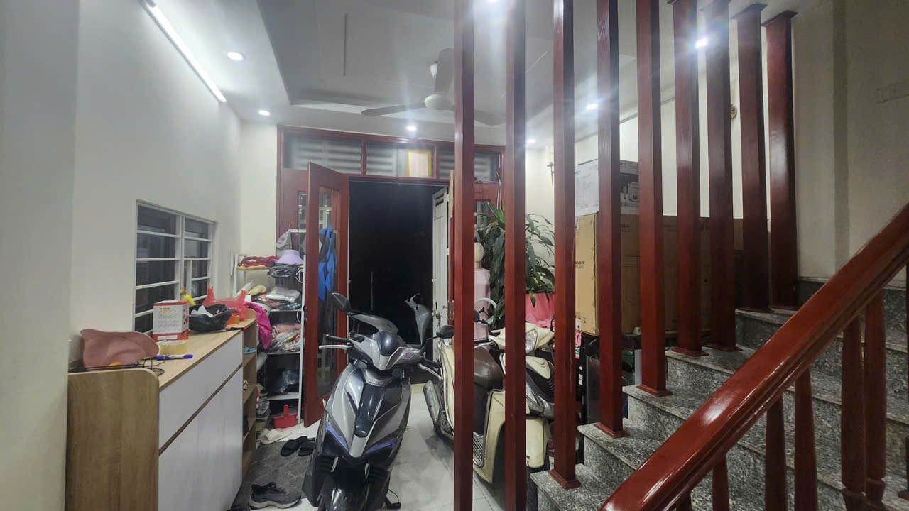 BÁN NHÀ LÔ GÓC – THÔN CẦU, THANH OAI – KHU VỰC TIỀM NĂNG PHÁT TRIỂN MẠNH- LÔ GÓC- GIÁ KHOẢNG 5 TỶ