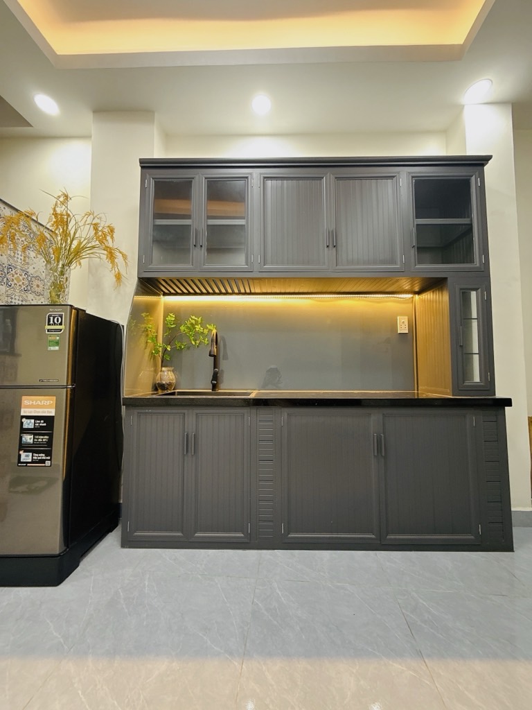 HẺM XE HƠI THÔNG LÊ QUANG ĐỊNH - 3 PHÒNG NGỦ - TẶNG TOÀN BỘ NỘI THẤT - 4 TẦNG - AN NINH - CHỈ HƠN 4 TỶ
