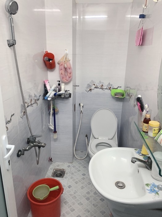 BÁN NHÀ HẺM XE HƠI,