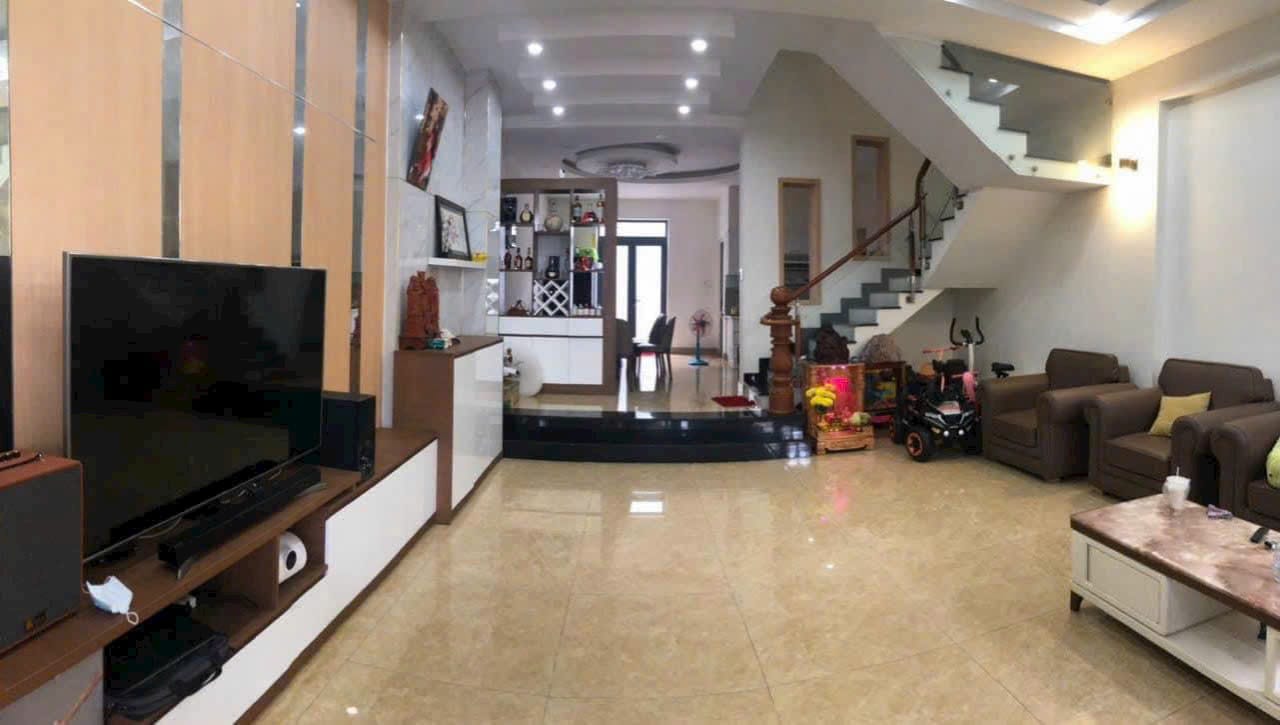 BÁn nhà 4.5 tỷ Bình Tân