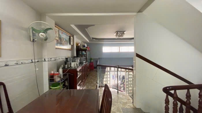 Bán nhà đường Hà huy giáp