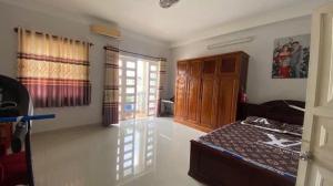 Bán nhà đường Hà huy giáp