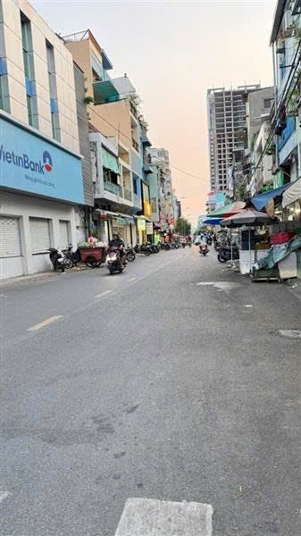 Bán nhà đường Cô Giang