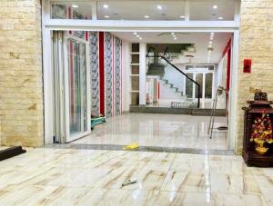 Bán nhà ĐẸP giá TỐT hẻm xe hơi đường Trần Mai Ninh, P. 12, Q. Tân Bình.