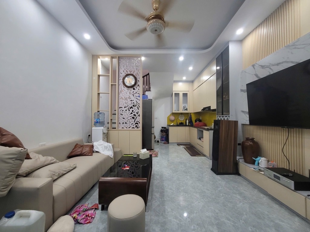 bán nhà sát vách ngã tư sở siêu đẹp  an sinh đỉnh cao   nội thất đầy đủ  em thu 0983382811  0983382811