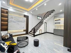 Tuyệt phẩm điện ảnh - có 1 không 2 - nhà 5 tầng đại từ nhỉnh 6 tỷ