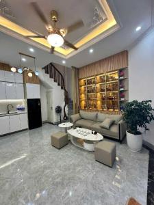 Bán gấp nhà Đỗ Mười 33m x 5t SDCC siêu đẹp