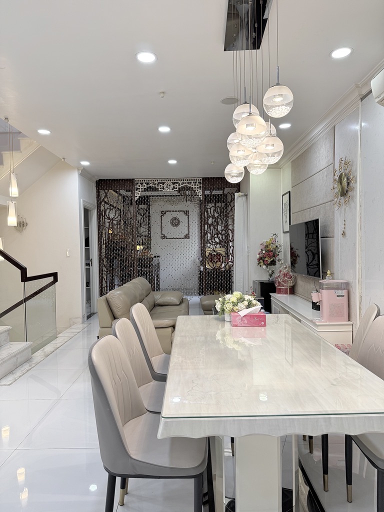 SIÊU PHẨM Biệt Thự Mega Ruby QUẬN 9 – Phú Hữu, Q9, TP Thủ Đức – Giá 21 tỷ