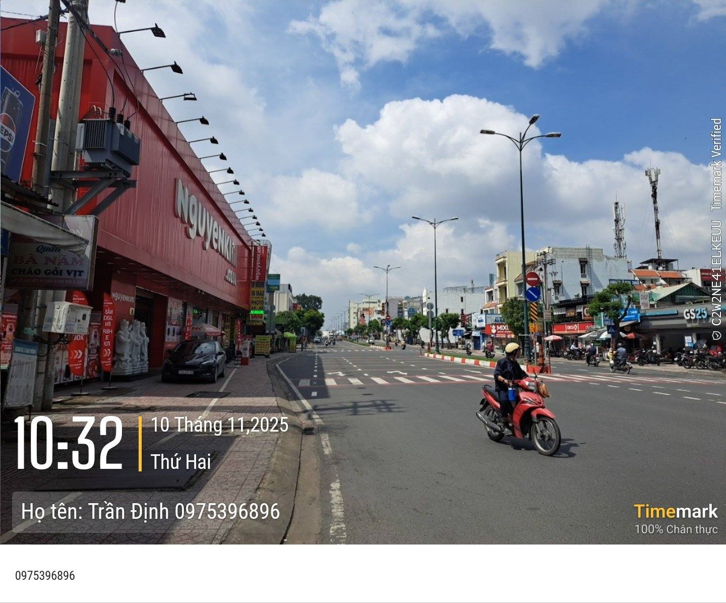 NHÀ 4 TẦNG NGAY LÊ VĂN VIỆT. ĐH GIAO THÔNG VẬN TẢI. ĐANG CHO THUÊ 25TR - 14 TỶ