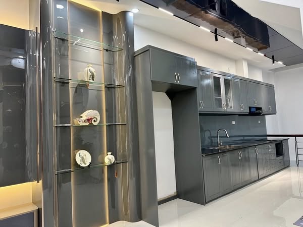 CỰC PHẨM, CỰC HIẾM, MẶT PHỐ, VỈA HÈ ĐÁ BÓNG, NỘI THẤT ĐỈNH CAO LURUXY