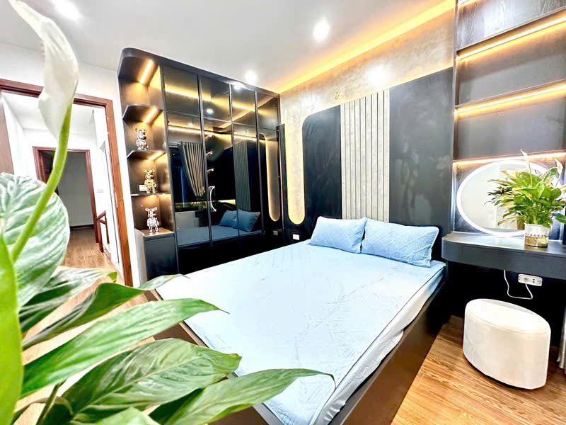NHÀ KHU VỰC HOÀNG MAI SIÊU SIÊU ĐẸP- 7 PHÒNG NGỦ- FULL NỘI THẤT - SAU QUY HOẠCH CÁCH MẶT PHỐ 10M
