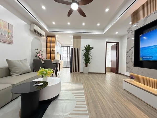 Căn hộ CT3BX2 Bắc linh đàm lô góc view cực đẹp Nội thất mới koong đồng bộ 100% sang xịn, trẻ trung ở ngay